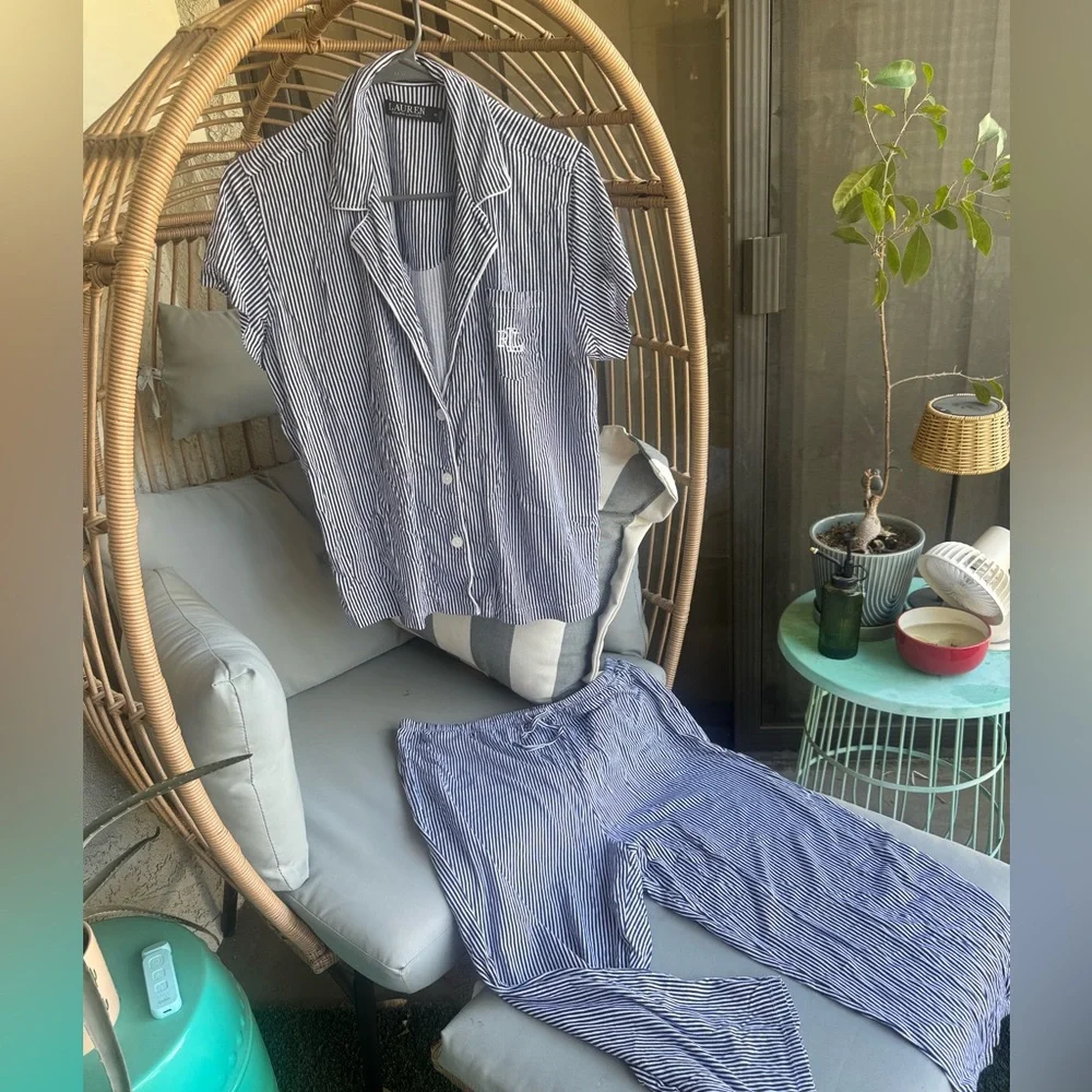 Ralph Lauren Navy and White Striped Short Sleeve Pajama Set - EUC Sz XL - Picture 1 of 5